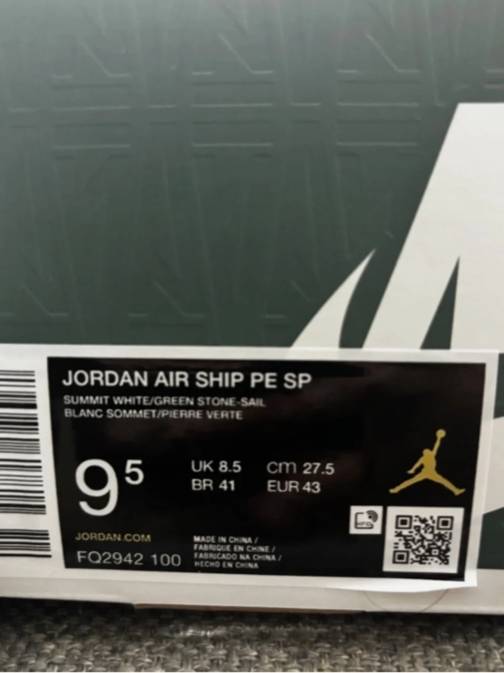 Air Jordan x A Ma Maniére Men's High-Top Sneakers in White & Green Suede MiB